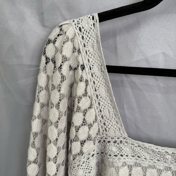 NWT Solitaire Gray Embroidered Boho Top Square Neckline 3/4 Tie Sleeves Size XL - Picture 2 of 12